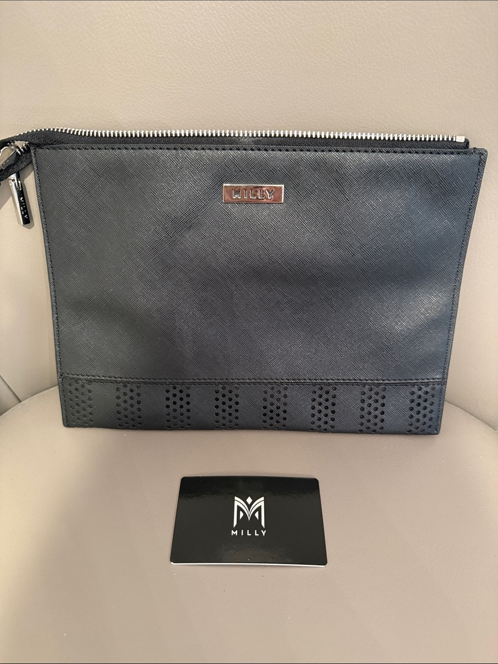 Milly Black Womens Zip Pouch clutch